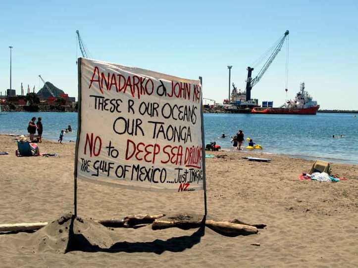 23-11-2013-At-Ngamotu-NewPl